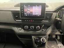 Renault Trafic 2.0 dCi Blue LL30 Business+ Panel Van 5dr Diesel Manual L2 H1 Euro 6 (s/s) (150 ps) - U1390