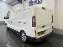 Renault Trafic 2.0 dCi Blue LL30 Business+ Panel Van 5dr Diesel Manual L2 H1 Euro 6 (s/s) (150 ps) - U1390