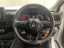 Renault Trafic 2.0 dCi Blue LL30 Business+ Panel Van 5dr Diesel Manual L2 H1 Euro 6 (s/s) (150 ps) - U1390