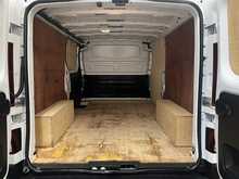 Renault Trafic 2.0 dCi Blue LL30 Business+ Panel Van 5dr Diesel Manual L2 H1 Euro 6 (s/s) (150 ps) - U1390