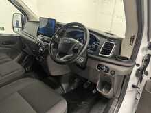 Ford Transit 2.0 350 EcoBlue Trend Minibus Double Cab 5dr Diesel Manual RWD L2 H2 Euro 6 (s/s) (12 Seat) (130 ps) - U1398