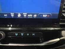 Ford Transit 2.0 350 EcoBlue Trend Minibus Double Cab 5dr Diesel Manual RWD L2 H2 Euro 6 (s/s) (12 Seat) (130 ps) - U1398