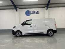 Vauxhall Vivaro 1.5 Turbo D Prime Panel Van 6dr Diesel Manual SWB Euro 6 (s/s) (120 ps) - U1408