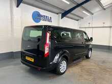 Ford Tourneo Custom Tourneo Custom 2.0 320 EcoBlue Titanium Auto L2 Euro 6 (s/s) 5dr - U141