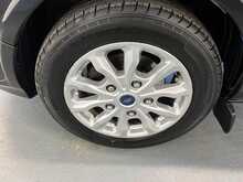 Ford Tourneo Custom Tourneo Custom 2.0 320 EcoBlue Titanium Auto L2 Euro 6 (s/s) 5dr - U141