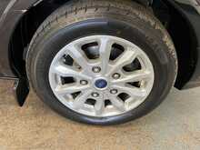 Ford Tourneo Custom Tourneo Custom 2.0 320 EcoBlue Titanium Auto L2 Euro 6 (s/s) 5dr - U141