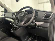 Vauxhall Vivaro Turbo D 2900 Dynamic - U1423