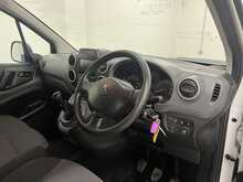 Peugeot Partner 1.6 BlueHDi 854 Professional Panel Van 5dr Diesel Manual L1 (112 g/km, 97.64 bhp) - U1448
