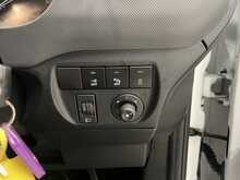 Peugeot Partner 1.6 BlueHDi 854 Professional Panel Van 5dr Diesel Manual L1 (112 g/km, 97.64 bhp) - U1448