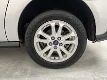 Ford Transit Connect 1.5 250 EcoBlue Limited Panel Van 5dr Diesel Manual L2 Euro 6 (s/s) (120 ps) - U1450