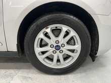 Ford Transit Connect 1.5 250 EcoBlue Limited Panel Van 5dr Diesel Manual L2 Euro 6 (s/s) (120 ps) - U1450