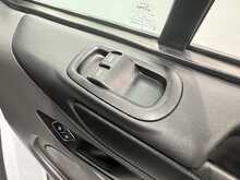 Ford Transit Custom 2.0 300 EcoBlue Leader Panel Van 5dr Diesel Manual L2 H1 Euro 6 (s/s) (130 ps) - U1455