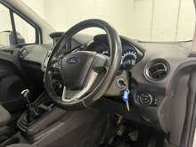 Ford Transit Courier 1.0 EcoBoost Leader Panel Van 4dr Petrol Manual L1 Euro 6 (100 ps) - U1463