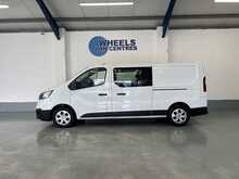 Renault Trafic 2.0 dCi Blue LL30 Advance Crew Van Double Cab 6dr Diesel Manual L2 H1 Euro 6 (s/s) (130 ps) - U1471