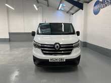 Renault Trafic 2.0 dCi Blue LL30 Advance Crew Van Double Cab 6dr Diesel Manual L2 H1 Euro 6 (s/s) (130 ps) - U1471