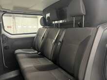 Renault Trafic 2.0 dCi Blue LL30 Advance Crew Van Double Cab 6dr Diesel Manual L2 H1 Euro 6 (s/s) (130 ps) - U1471