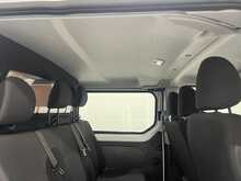 Renault Trafic 2.0 dCi Blue LL30 Advance Crew Van Double Cab 6dr Diesel Manual L2 H1 Euro 6 (s/s) (130 ps) - U1471