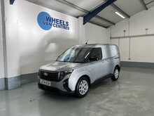 Ford Transit Courier 1.0 EcoBoost Limited Panel Van 5dr Petrol Auto SWB Euro 6 (s/s) (125 ps) - U1472