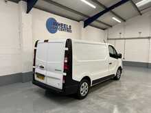 Renault Trafic 2.0 dCi Blue SL28 Business Panel Van 5dr Diesel Manual L1 H1 Euro 6 (s/s) (130 ps) - U1474