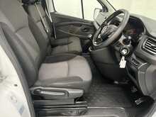 Renault Trafic 2.0 dCi Blue SL28 Business Panel Van 5dr Diesel Manual L1 H1 Euro 6 (s/s) (130 ps) - U1474