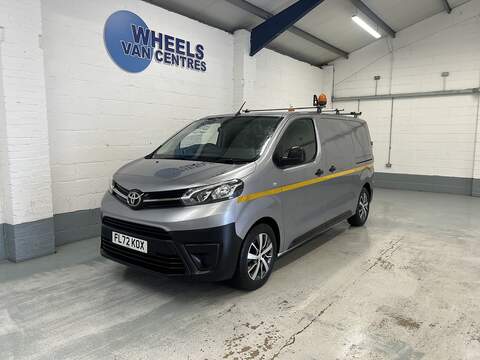 Toyota ProAce 2.0D Active Long Panel Van 6dr Diesel Manual LWB Euro 6 (140 ps)