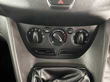 Ford Transit Connect 1.6 TDCi 200 Panel Van 4dr Diesel Manual L1 H1 (124 g/km, 113 bhp) - U1482
