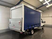 Ford Transit 350 EcoBlue Leader 2.0 2dr Automatic Diesel 2.0 2dr Curtain Side 2.0 2dr Curtain Side Automatic - U1490