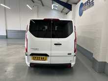 Ford Transit Custom 2.0 320 EcoBlue Trend Kombi Double Cab 5dr Diesel Auto L2 H1 Euro 6 (s/s) (130 ps) 2.0 5dr Minibus - U1494