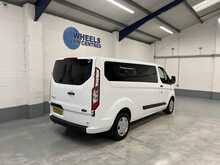 Ford Transit Custom 2.0 320 EcoBlue Trend Kombi Double Cab 5dr Diesel Auto L2 H1 Euro 6 (s/s) (130 ps) 2.0 5dr Minibus - U1494