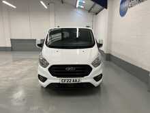 Ford Transit Custom 2.0 320 EcoBlue Trend Kombi Double Cab 5dr Diesel Auto L2 H1 Euro 6 (s/s) (130 ps) 2.0 5dr Minibus - U1494