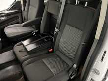 Ford Transit Custom 2.0 320 EcoBlue Trend Kombi Double Cab 5dr Diesel Auto L2 H1 Euro 6 (s/s) (130 ps) 2.0 5dr Minibus - U1494