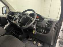 Peugeot Boxer 2.2 Dropside Manual Diesel 2.2 2dr Dropside Manual Diesel - U1496