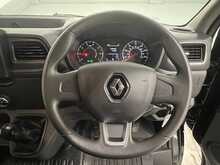 Renault Master 2.3 dCi 35 Business+ Panel Van 4dr Diesel Manual FWD MWB Medium Roof Euro 6 (135 ps) - U1504