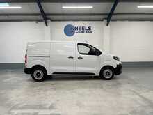 Vauxhall Vivaro 1.5 Turbo D Prime Panel Van 6dr Diesel Manual SWB Euro 6 (s/s) (120 ps) - U1511