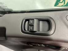 Ford Transit 2.0 460 EcoBlue Limited Minibus Double Cab 5dr Diesel Auto RWD L4 H3 Euro 6 (s/s) (17 Seat, DRW) - U1517