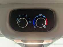 Ford Transit 2.0 460 EcoBlue Limited Minibus Double Cab 5dr Diesel Auto RWD L4 H3 Euro 6 (s/s) (17 Seat, DRW) - U1517