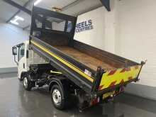 Isuzu Grafter N35.125S SRW AUTOMATIC 2DR TIPPER - U1519