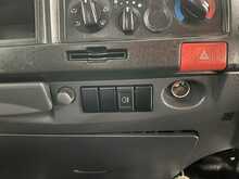 Isuzu Grafter N35.125S SRW MANUAL 2DR TIPPER - U1519