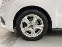 Ford Transit Courier 1.5 TDCi Limited Panel Van 5dr Diesel Manual L1 Euro 6 (100 ps) - U1526