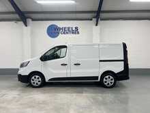 Renault Trafic 2.0 dCi Blue SL28 Business Panel Van 5dr Diesel Manual L1 H1 Euro 6 (s/s) (130 ps) - U1527