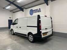 Renault Trafic 2.0 dCi Blue SL28 Business Panel Van 5dr Diesel Manual L1 H1 Euro 6 (s/s) (130 ps) - U1527