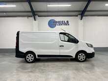 Renault Trafic 2.0 dCi Blue SL28 Business Panel Van 5dr Diesel Manual L1 H1 Euro 6 (s/s) (130 ps) - U1527