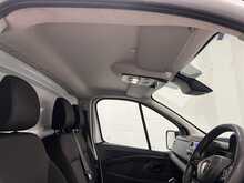 Renault Trafic 2.0 dCi Blue SL28 Business Panel Van 5dr Diesel Manual L1 H1 Euro 6 (s/s) (130 ps) - U1527