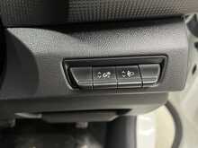 Renault Trafic 2.0 dCi Blue SL28 Business Panel Van 5dr Diesel Manual L1 H1 Euro 6 (s/s) (130 ps) - U1527