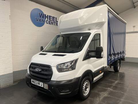 Ford Transit 2.0 460 EcoBlue Leader Minibus Double Cab 5dr Diesel Manual RWD L4 H3 Euro 6 (s/s) (17 Seat, DRW) (130 ps)