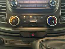 Ford Transit 350 EcoBlue Leader 2.0 2dr Luton Manual Diesel - U1529