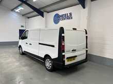 Renault Trafic 2.0 dCi Blue LL30 Business Panel Van 5dr Diesel Manual L2 H1 Euro 6 (s/s) (130 ps) - U1530
