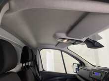 Renault Trafic 2.0 dCi Blue LL30 Business Panel Van 5dr Diesel Manual L2 H1 Euro 6 (s/s) (130 ps) - U1530