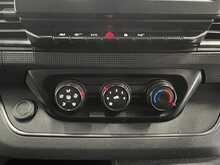 Renault Trafic 2.0 dCi Blue LL30 Business Panel Van 5dr Diesel Manual L2 H1 Euro 6 (s/s) (130 ps) - U1530