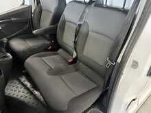 Renault Trafic 2.0 dCi Blue LL30 Business Panel Van 5dr Diesel Manual L2 H1 Euro 6 (s/s) (130 ps) - U1530